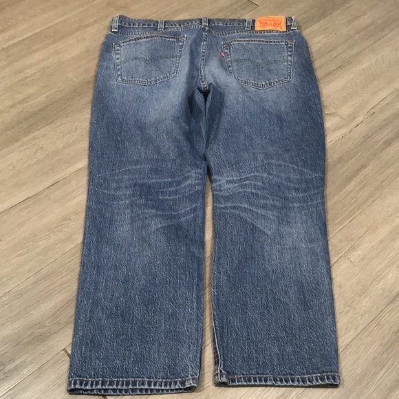 Levi’s 541 Athletic Tapered Leg Medium Wash Busted Knee Jeans size 38x30 - Picture 4 of 11